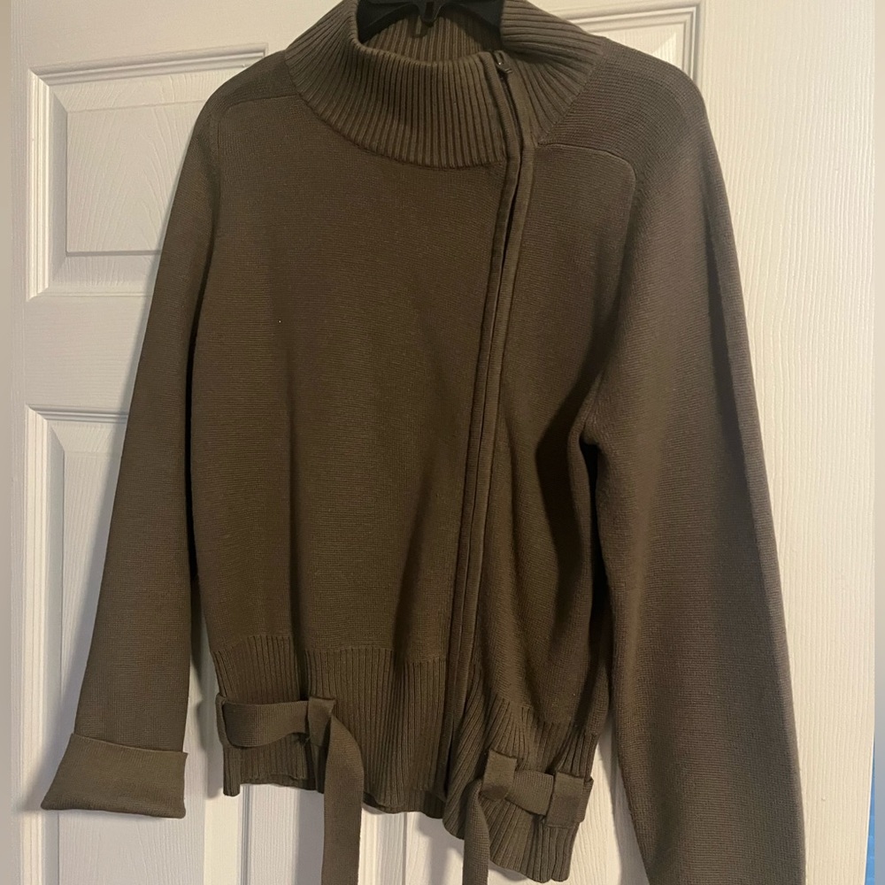 Mossimo Stylish Olive Green Zip-up sweater w/ hip-level belt